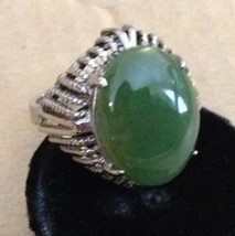 Vintage 1970s Chinese Spinach Green Jadeite Jade Cabochon 4 Prong Bezel Set Ster - £266.26 GBP