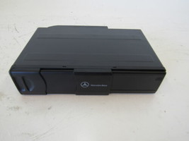 Mercedes R230 SL55 SL500 CD changer, 2038703389 SL600 SL65 - $56.09