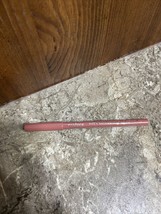 ESSENCE SOFT CONTOURING LIP LINER 07 LOST IN LOVE 0.04oz - $5.99