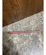 ESSENCE SOFT CONTOURING LIP LINER 07 LOST IN LOVE 0.04oz - $8.21 CAD