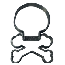 Skull And Crossbones Pirate Theme Cookie Cutter Made In USA PR5172 - £2.42 GBP
