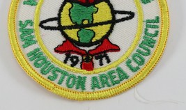 Vintage 1971 Sam Houston World of Scouting Yellow Boy Scouts BSA Camp Patch - £9.32 GBP