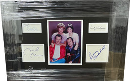 Laverne &amp; Shirley signed 4 sigs Custom Framing- Penny Marshall/Cindy Williams/Mi - £270.14 GBP