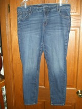 Old Navy Rockstar Mid-Rise Jeans - Size 18 Regular - $21.35