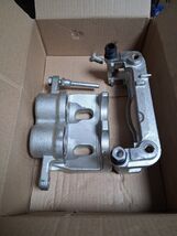 Front Left  Brake Caliper for Chevy Silverado 1500 Tahoe GMC Sierra 1500 - $59.30