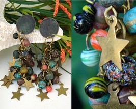 Vintage Brass Stars Earrings Dangle Glass Cluster Beads Long Pierced - £16.08 GBP