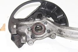 Passenger Front Spindle/Knuckle 8 Cylinder Fits 04-06 PHAETON 30878 image 11