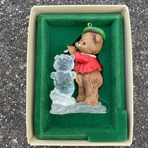 Vintage 1981 Hallmark Ice Sculpture Bear Carving Teddy Bear Christmas Ornament  - £10.05 GBP