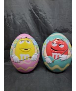 2 M&amp;M&#39;s Collectible 2015 Easter Egg Shaped Empty Tin Red M&amp;Ms Character - $265.14 MXN