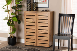 Margaret Oak Brown 2-Door Shoe Storage Cabinet - $2,534.08 MXN