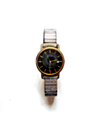 PULSAR Quartz Men&#39;s Watch with Silver Stretch Band - $272.14 MXN