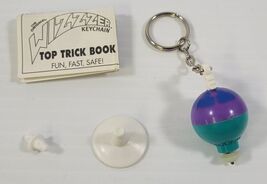 *B8) Vintage 1997 The Original Wizzer Keychain Spinning Top Toy Basic Fun - $363.02 MXN