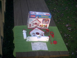 Vintage 1985/1989 Playskool Snoopy Sno-Cone Machine - Original Box, Instructions - £19.95 GBP