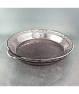 PYREX Cranberry Glass Pie Plate 229 Scalloped Edge Visions - $12.20 CAD