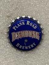 Plank Road Brewery Icehouse Blinking Bottle Cap Button *Pre-Owned/Scratc... - $9.99