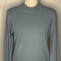 Vintage Sag Harbor Mock Neck Sweater M Petite Blue Long Sleeve Pull Over - £18.52 GBP