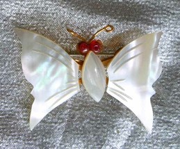 Carved Iridescent Shell &amp; Red Glass Gold-tone Butterfly Brooch 1960s vintage 2&quot; - £12.00 GBP