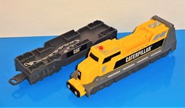 Toy State CAT Caterpillar Yellow &amp; Grey Battery Operated Engine &amp; Car - £2.95 GBP