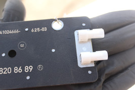 2006-2009 MERCEDES BENZ CLS550 W219 RADIO ANTENNA BOOSTER AMPLIFIER MODULE J299 image 5