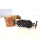 Vtg Circle F Mfg Bakelite Duplex Single Pole Toggle Switch &amp; Receptacle ... - $73.40 MXN