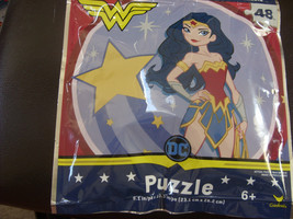 Wonder Woman  Puzzle On The Go Resealable Bag 48 Pieces NEW - £6.41 GBP