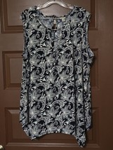 C Est 1946 Womens Sleeveless Top Metal Accent Floral Print Size 22/24W - £8.88 GBP