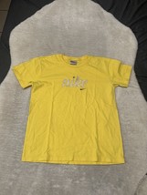 Nike Womens Yellow Short Sleeve Silver Tag T Shirt Y2K Size Large - £10.17 GBP