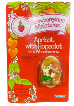 Apricot &amp; Hopsalot in w Wheelbarrow Strawberry Shortcake Miniature 1982 on card - £19.33 GBP