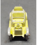 Vtg Pre Owned Tootsie Toy Diecast Green Roadster - £7.67 GBP