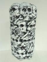 Spooky Halloween 1 Pound Skull &amp; Bones Pillar Candle - 6&quot; - New - £15.47 GBP