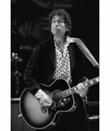 Bob Dylan 8”x10” BW Concert Photo (Brand New) - $15.99
