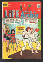 Life With Archie #67 1967-Betty &amp; Veronica appear-judo cover-VG - £37.86 GBP