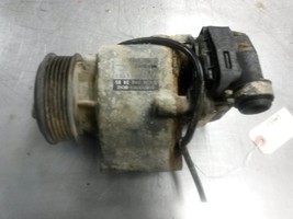 Air Injection Pump From 1994 Mercedes-Benz E500  4.2 0001403485 - $152.90 CAD