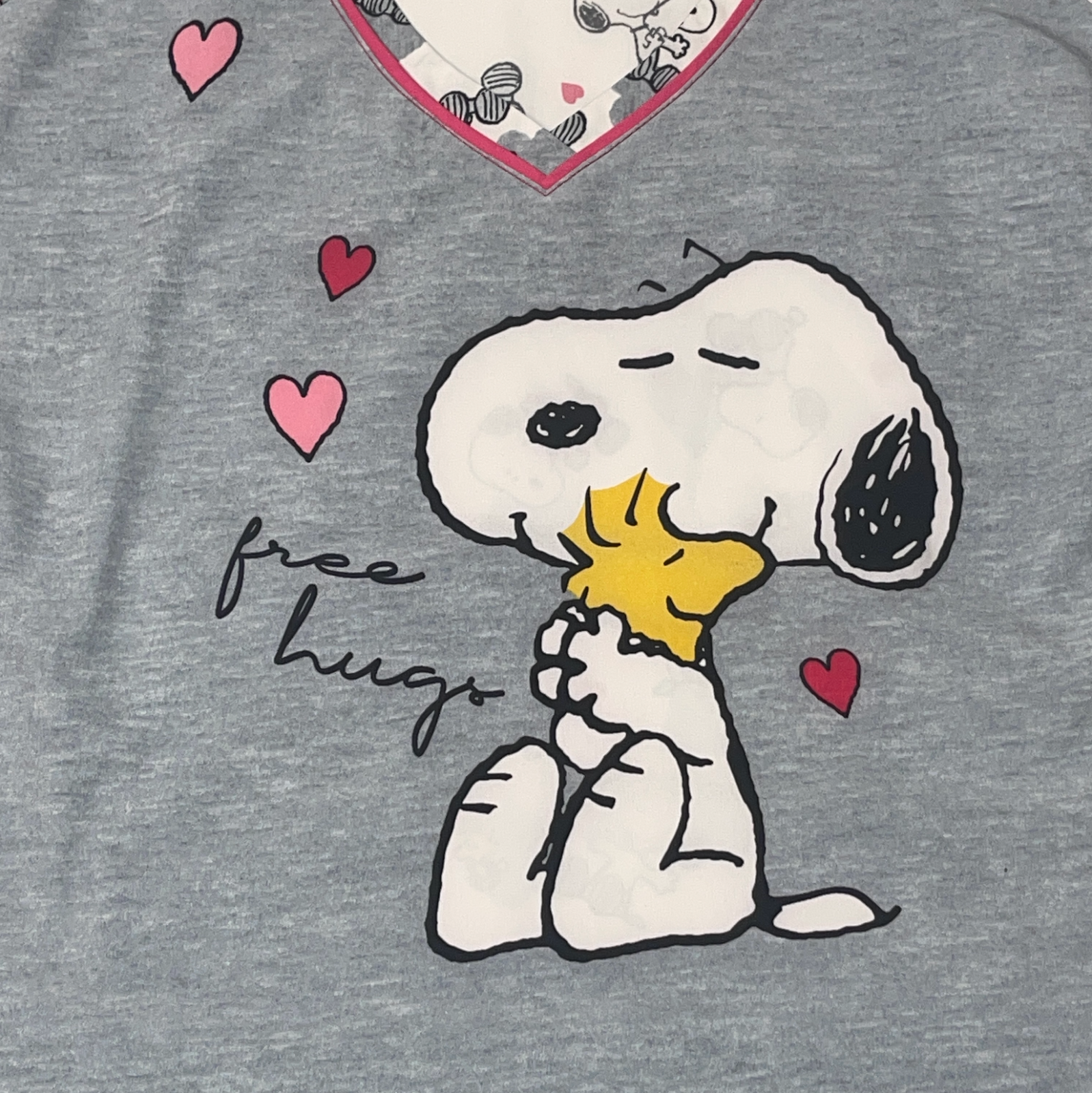 Peanuts Scrub Top Size XL Stretch Snoopy Woodstock Free Hugs Hearts White Love Item image 7
