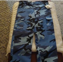 KIDS Boys Backbone Blue Camouflage Pants Size Large NWT - £11.65 GBP