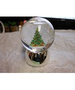 Christmas Is Forever &quot;Christmas Tree&quot; Glitter Light Water Globe 5&quot; X 4&quot; - $55.62 CAD