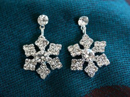  Rhinestone Snowflake Post Dangle Earrings, Crystal Snowflake Earrings  - £12.48 GBP