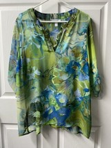 Dressbarn Semi Sheer Roll Tab Sleeve Top Womens Plus Size 1X Green Blue Tropical - £10.94 GBP
