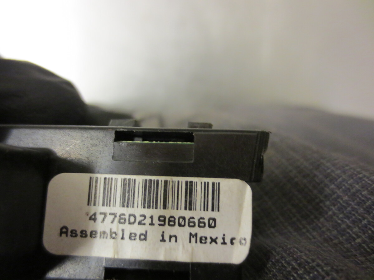 INFO SWITCHES For 12-16 CHEVROLET IMPALA  3.6 21980660 Item image 2
