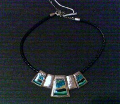 Chico&#39;s Signed Necklace Silvertone Metal Medallion, Turquoise, &amp; Black  - £5.47 GBP