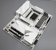Gigabyte Z790 AORUS PRO X ATX Socket LGA1700 DDR5 Gaming Motherboard image 3