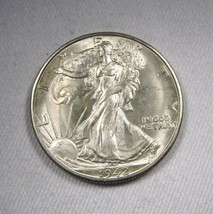 1942-D Silver Walking Liberty Half Dollar VCH UNC Coin AN310 - £69.30 GBP