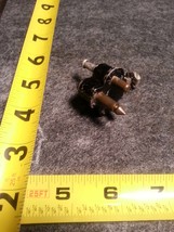 ~1955 Johnson QD-16 10 Hp Fuel Fitting Connector Dual Inlet 0375788 Vint... - $718.71 MXN