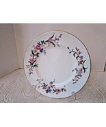 WEDGWOOD BONE CHINA LUNCHEON PLATE 9&quot;  DEVON SPRAYS MADE IN ENGLAND #W4076 - $9.85