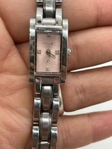 Vintage Fossil ES-9304 Women&#39;s Silver Stainless Steel Analog Dial Wristwatch - £22.76 GBP