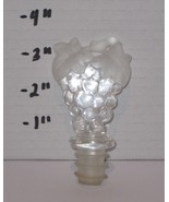 Clear Wine Bottle Stopper Grapes - $14.80