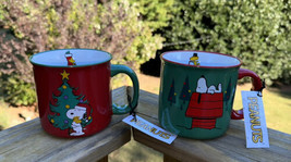 Pair Peanuts Snoopy &amp; Woodstock Mugs Cups Large Red Green Doghouse Christmas New - £39.95 GBP