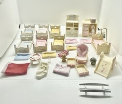 Calico Critters Baby&#39;s Nursery Set and Bed Lot - £71.21 GBP