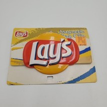 NWT Vintage Lays Chip Bag Clip Retro Graphics Magnet 2001 - $15.80