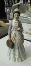 FIRST 1978 Avon President&#39;s Club Porcelain Mrs Albee Award Figurine 8 3/4&quot; #2 - £118.70 GBP